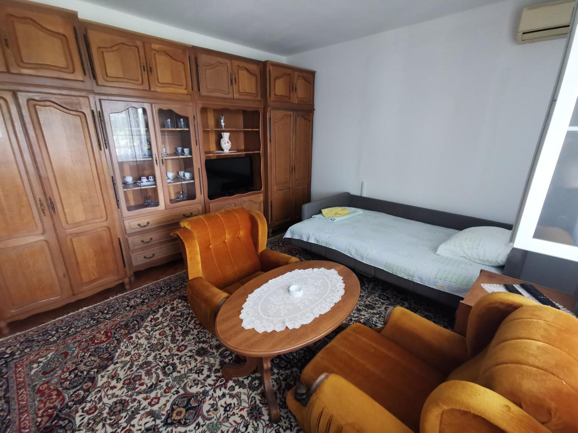 Apartments Domacinstvo Nikolic Valjevo Esterno foto