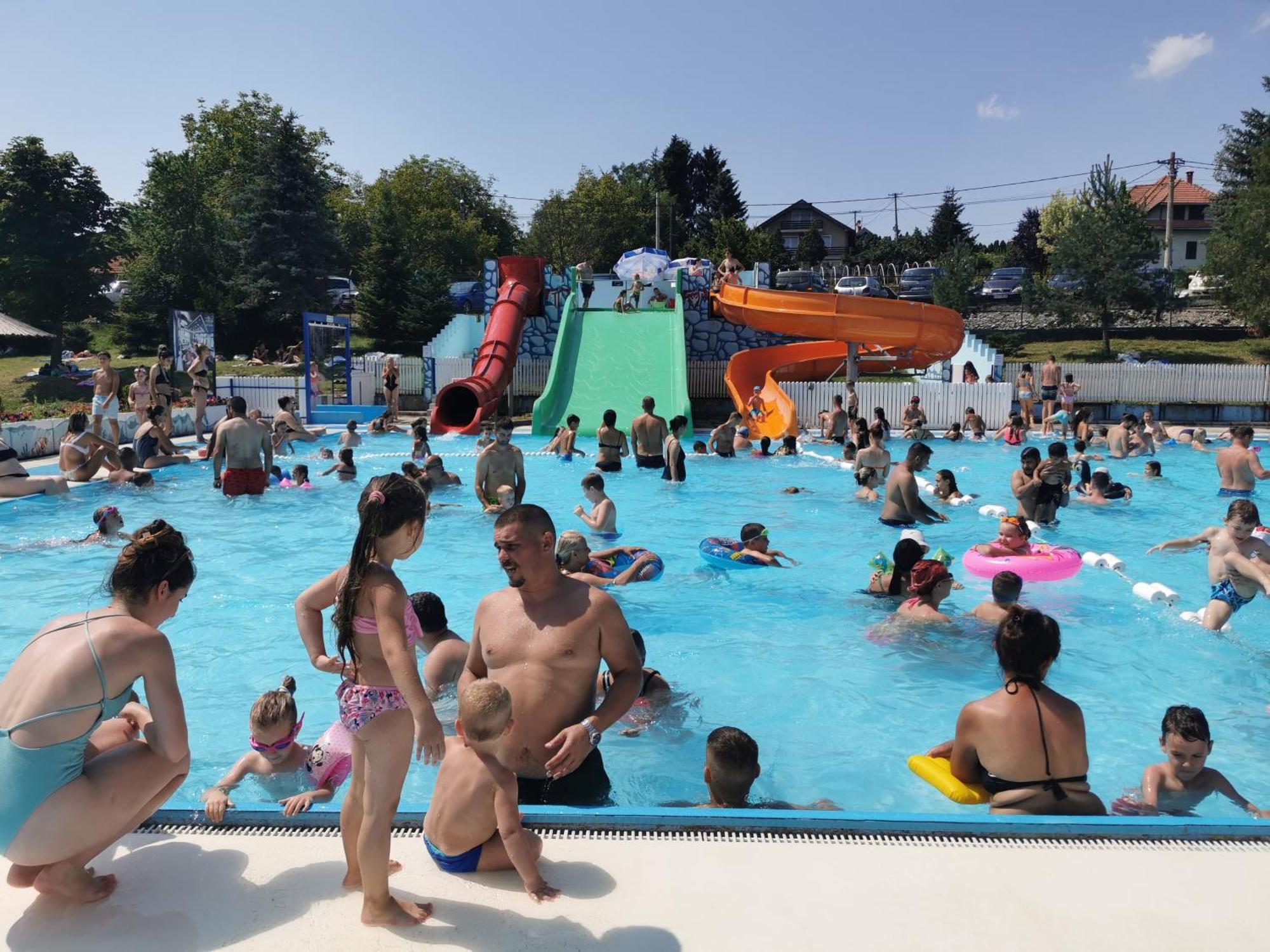 Apartments Domacinstvo Nikolic Valjevo Esterno foto