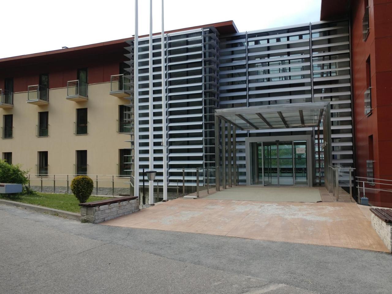 Apartments Domacinstvo Nikolic Valjevo Esterno foto