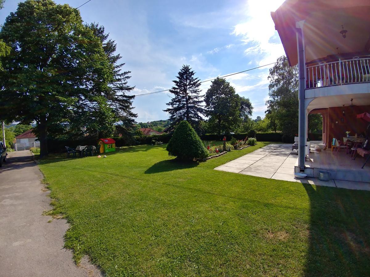 Apartments Domacinstvo Nikolic Valjevo Esterno foto